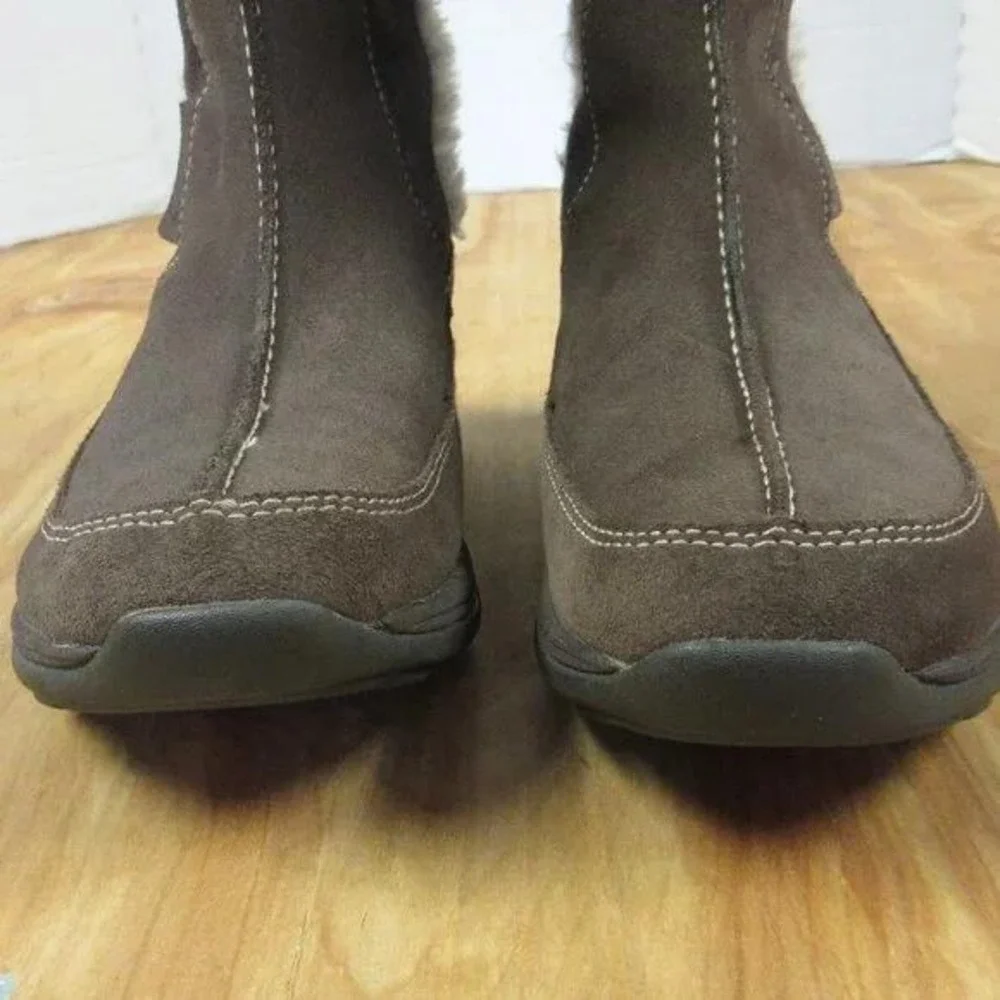 COLUMBIA Delancey Omni Shield Brown Suede Boots Womens 8.5 Omni-Grip Rubber Sole